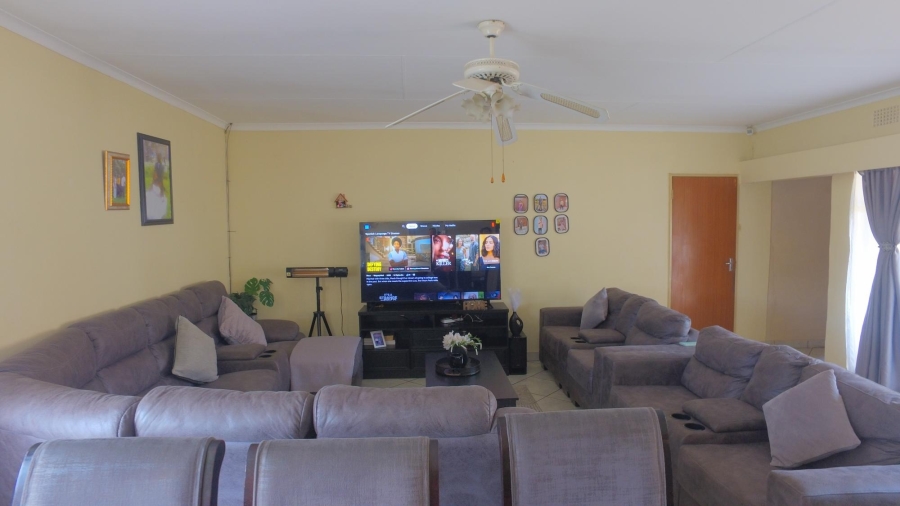 3 Bedroom Property for Sale in Bodorp North West